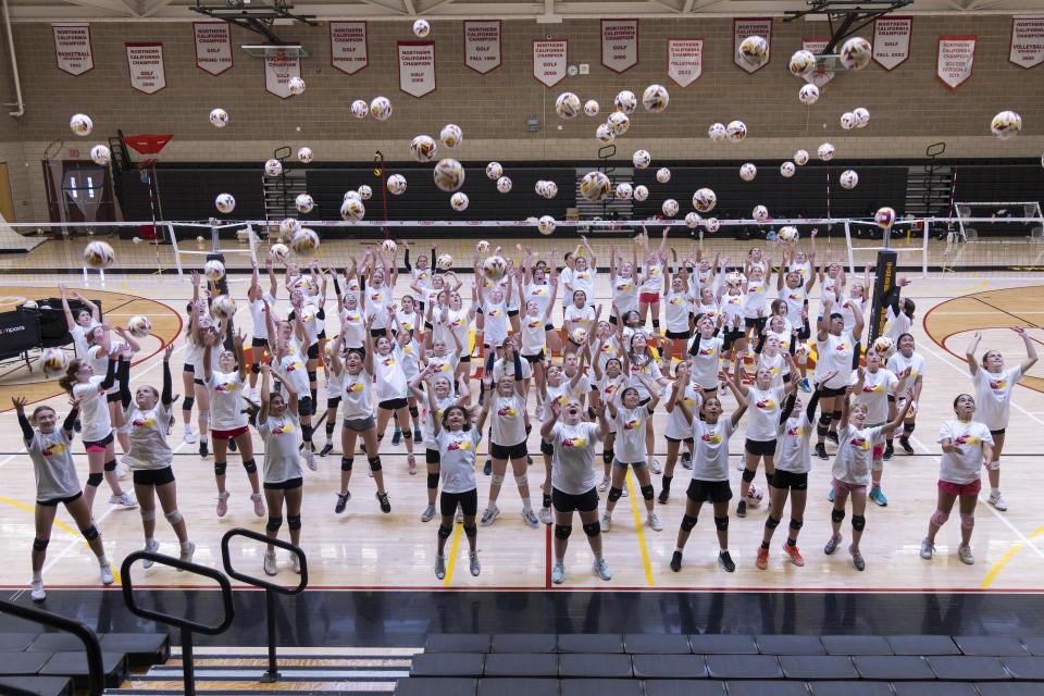 Volleyball. St. Francis Catholic High School Sacramento, CA